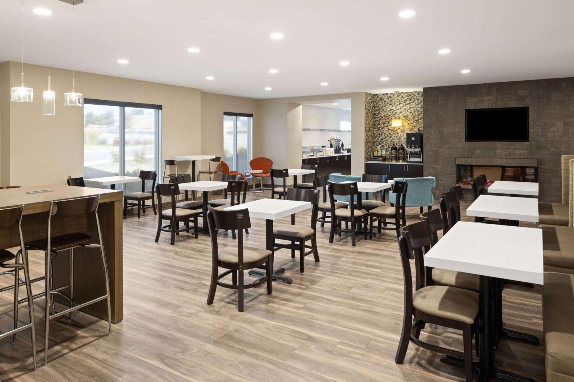 La Quinta Inn & Suites By Wyndham Wenatchee Exterior foto