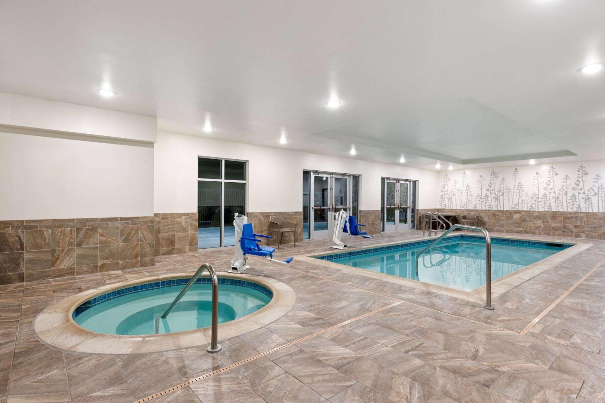 La Quinta Inn & Suites By Wyndham Wenatchee Exterior foto