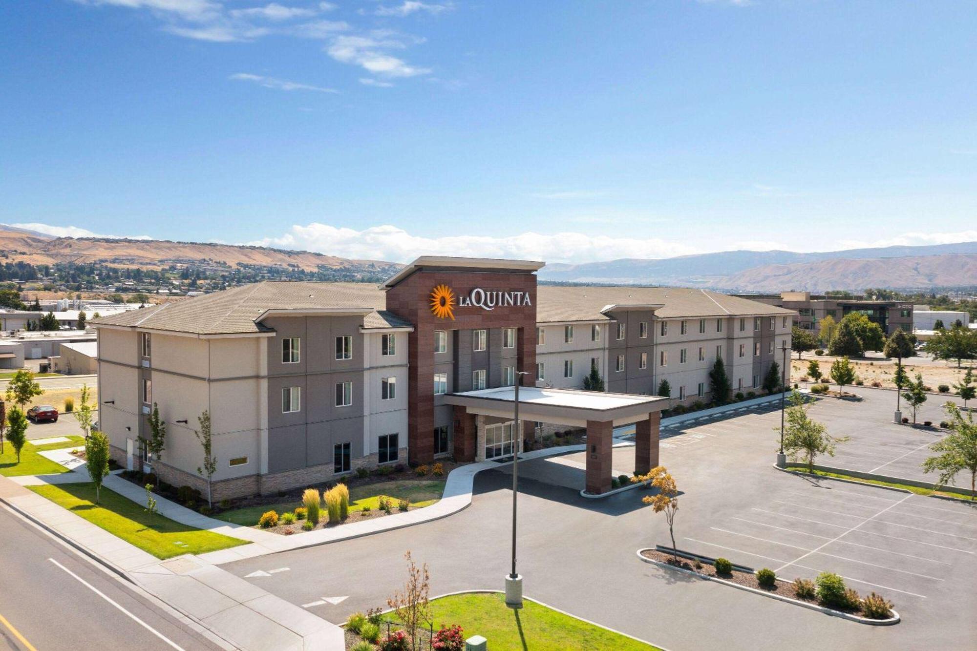 La Quinta Inn & Suites By Wyndham Wenatchee Exterior foto